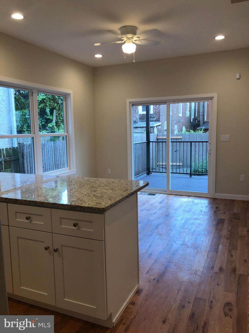 1920 Diamond Street - Photo 1