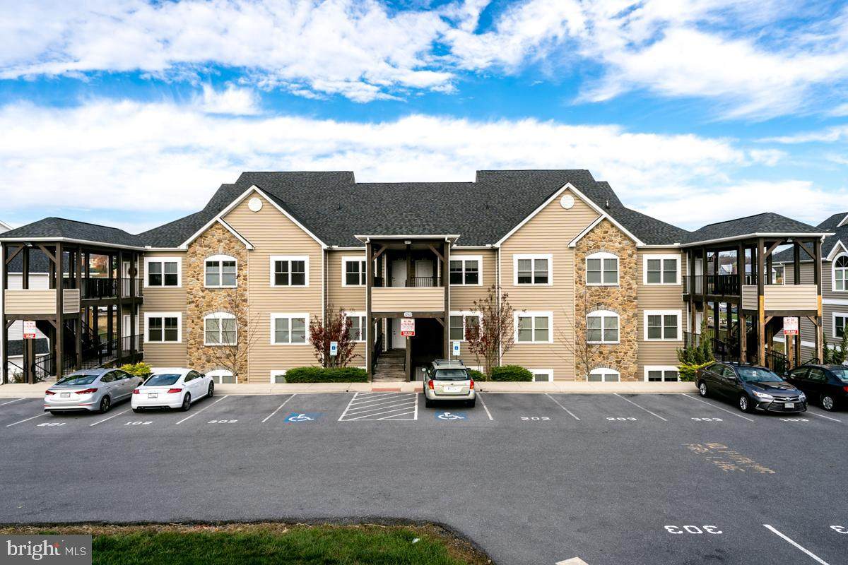 1280 Constitution Court - Photo 1