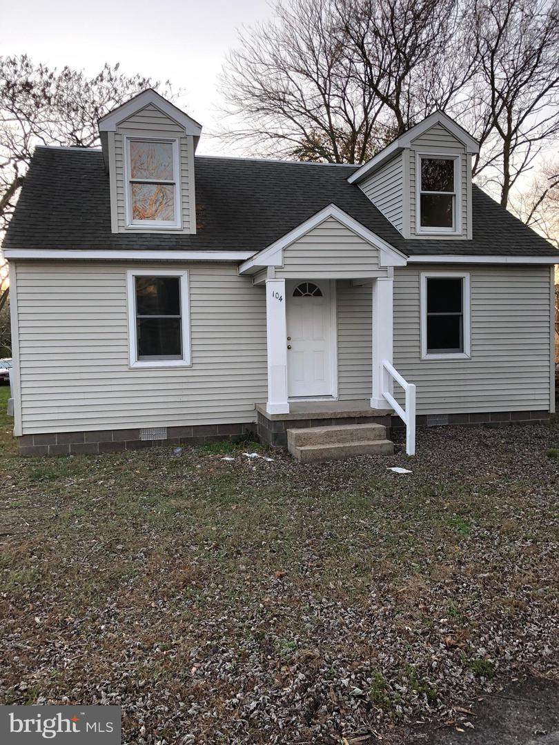 104 Russell Avenue - Photo 1