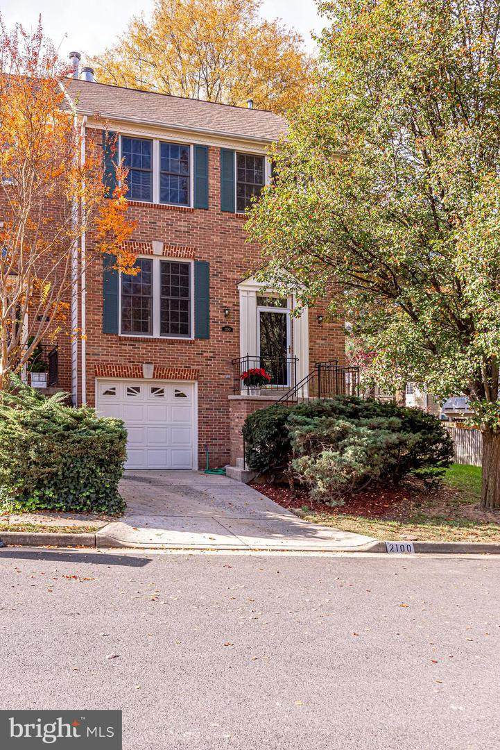 2100 Bobbyber Drive - Photo 1