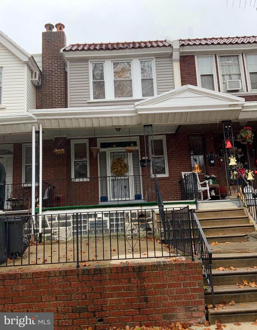 578 Carver Street - Photo 1