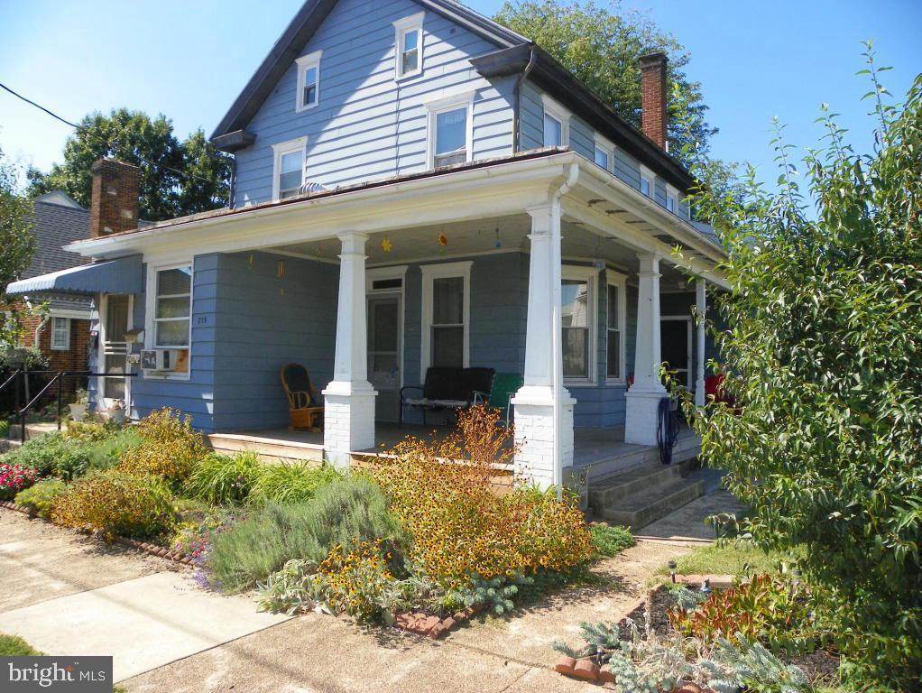 215 Cherry Street - Photo 1