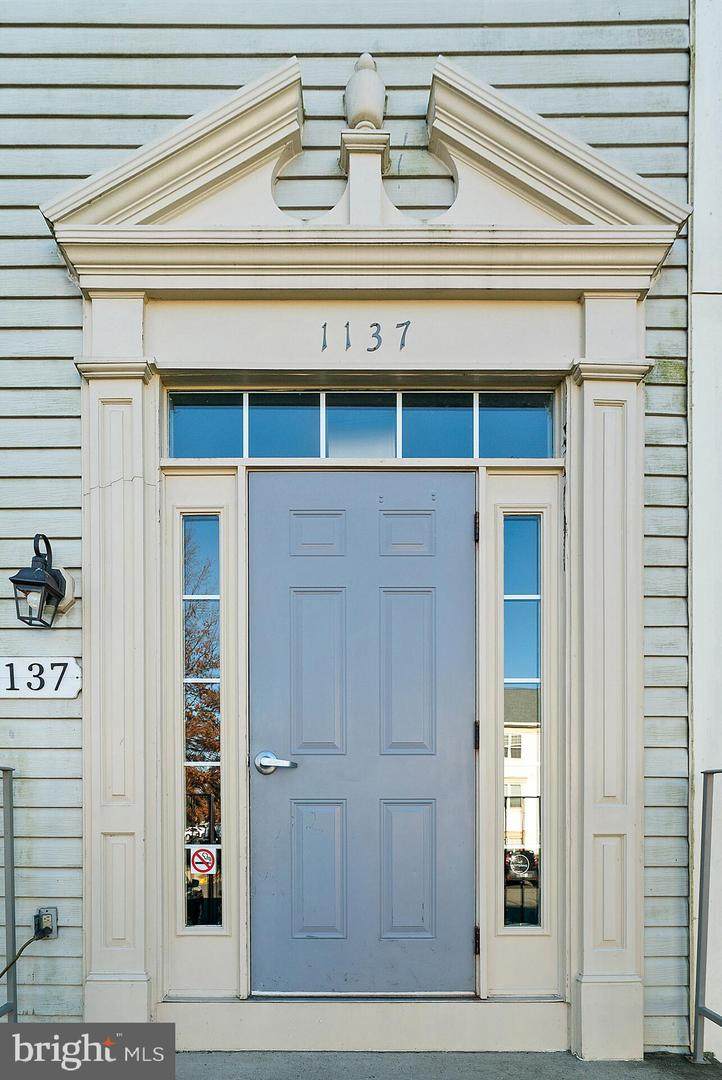 1137 Huntmaster Terrace - Photo 1