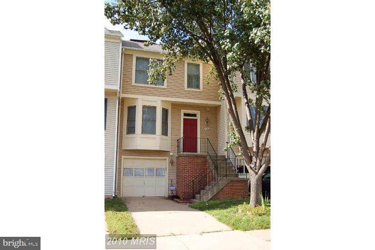 14718 Grobie Pond Lane - Photo 1