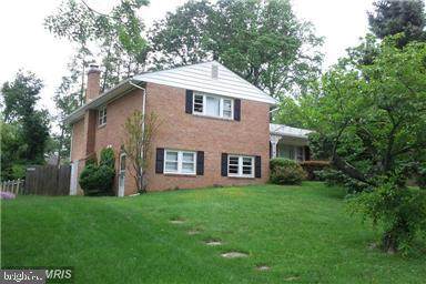 6217 Robinwood Road - Photo 1