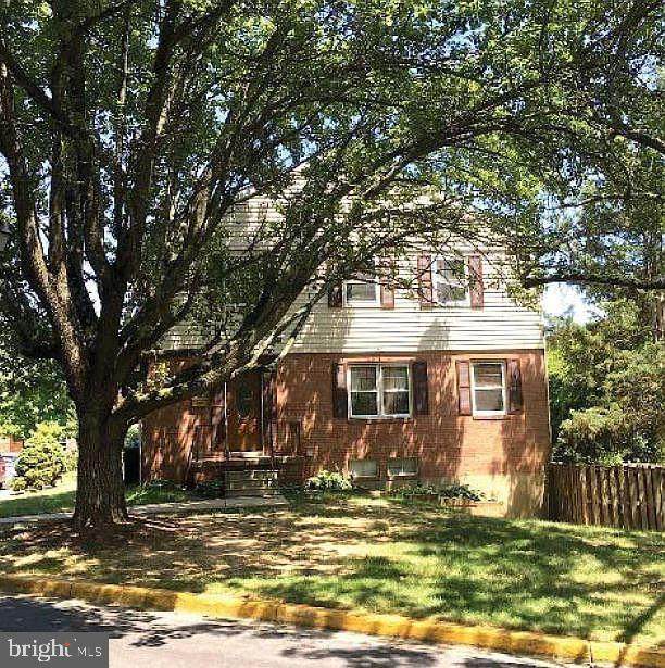 12838 Claxton Drive - Photo 1