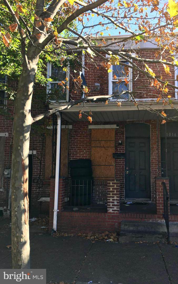 1018 Pine Street - Photo 1