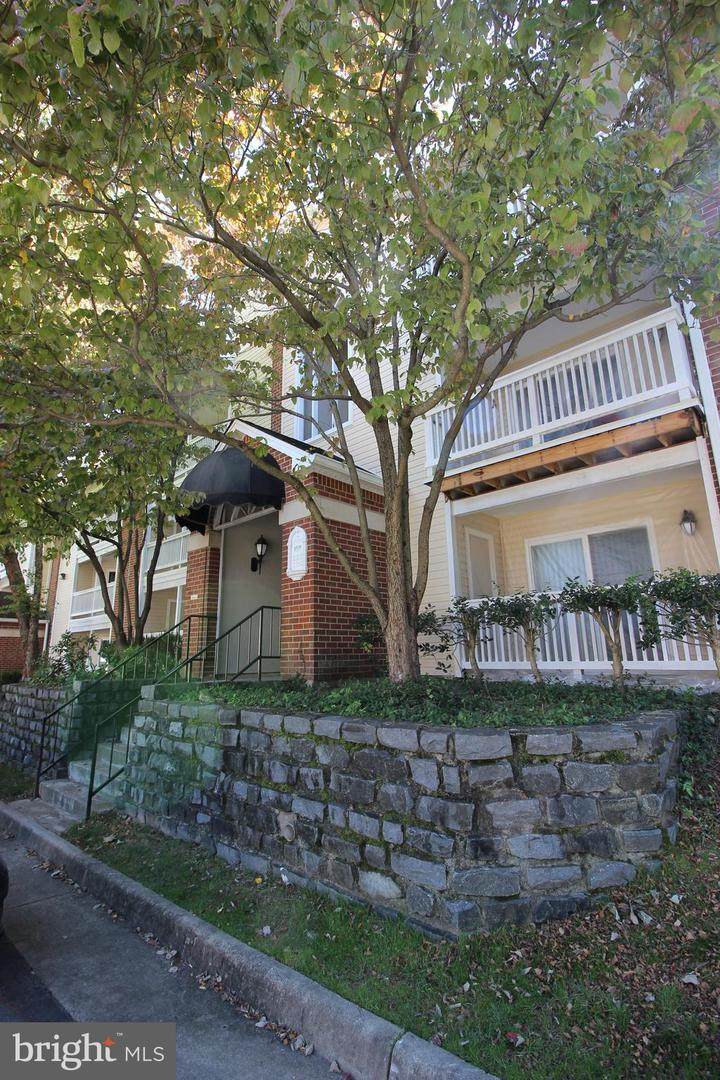 1535 Lincoln Way - Photo 1