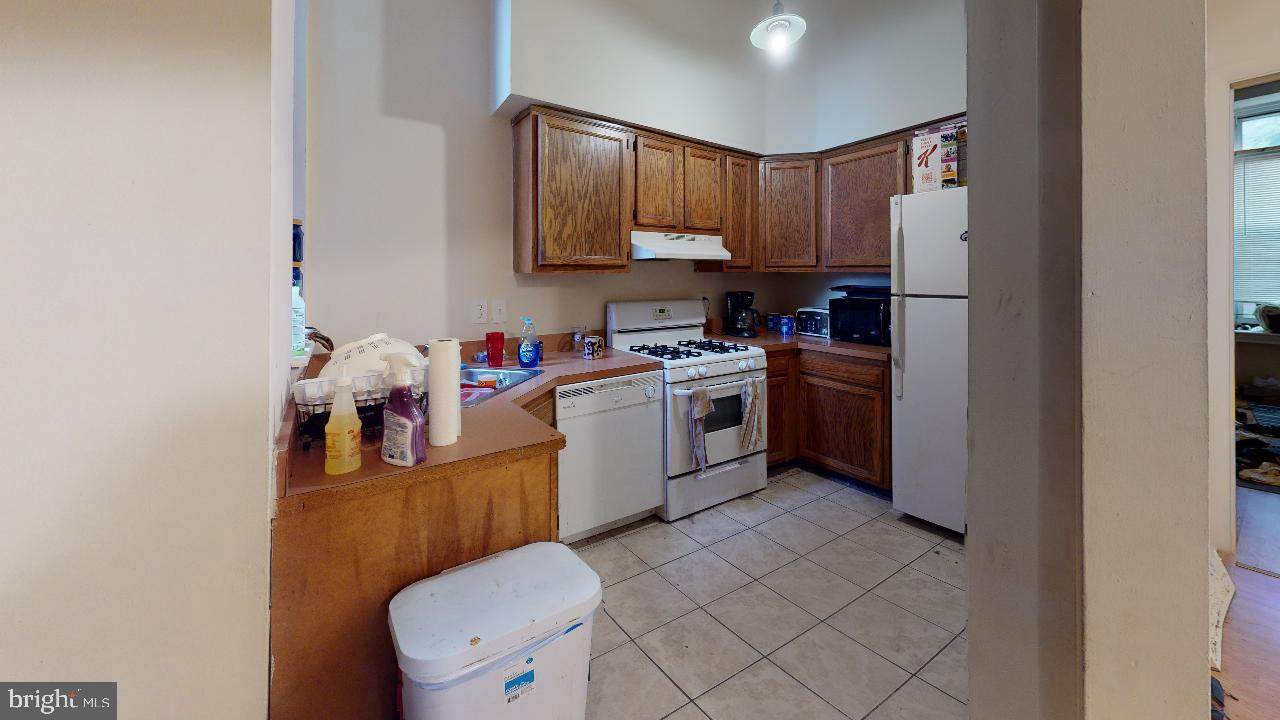 1711 Diamond Street - Photo 1