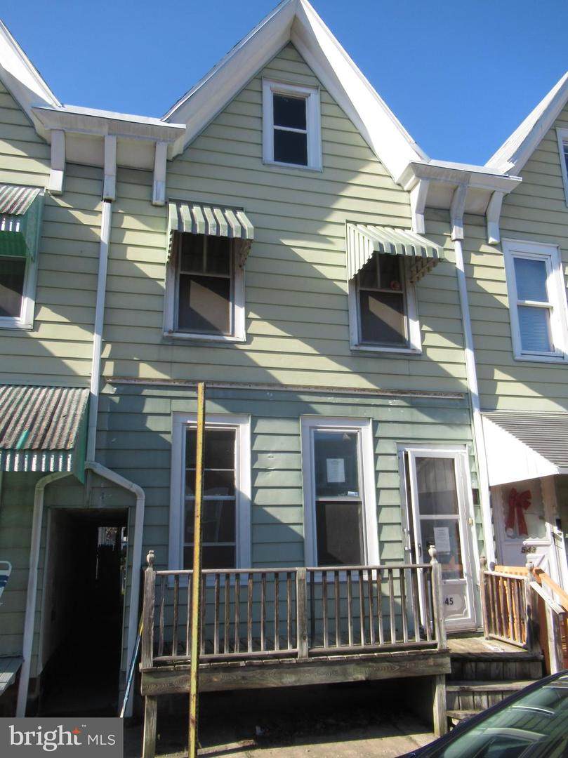 545 Fern Avenue - Photo 1