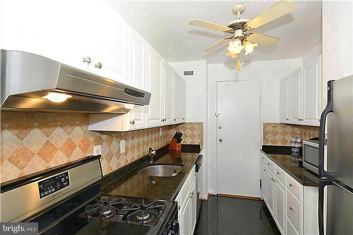 10500 Rockville Pike - Photo 1