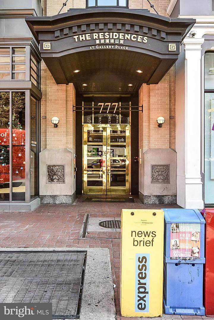 777 7TH Street - Photo 1
