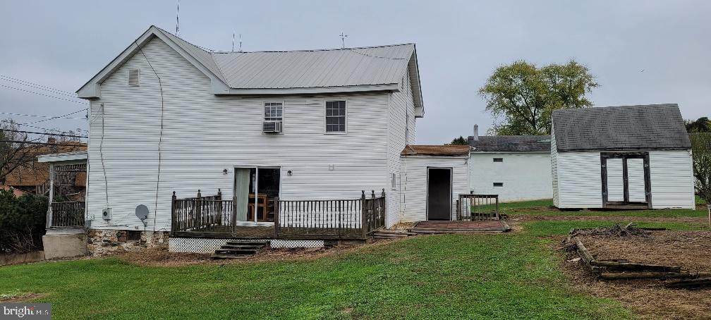 9829 Liberty Road - Photo 1