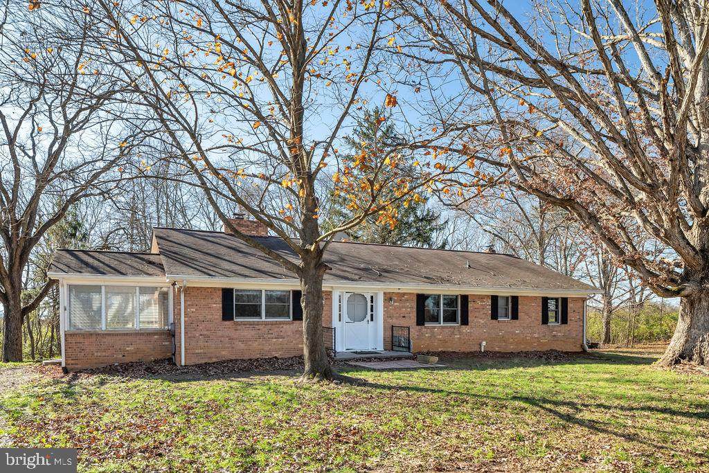 215 Sheets Lane - Photo 1