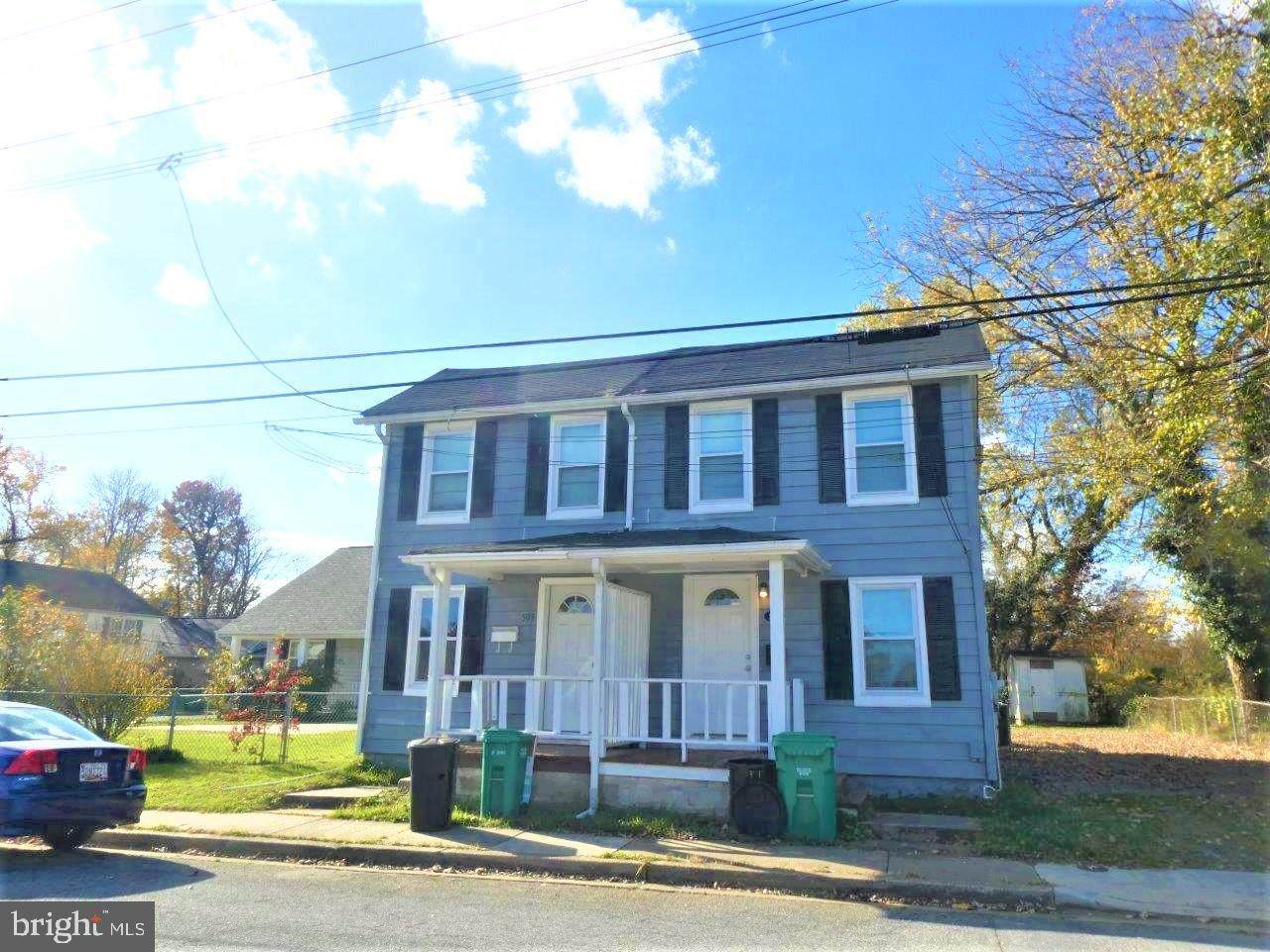 501 8TH Street - Photo 1