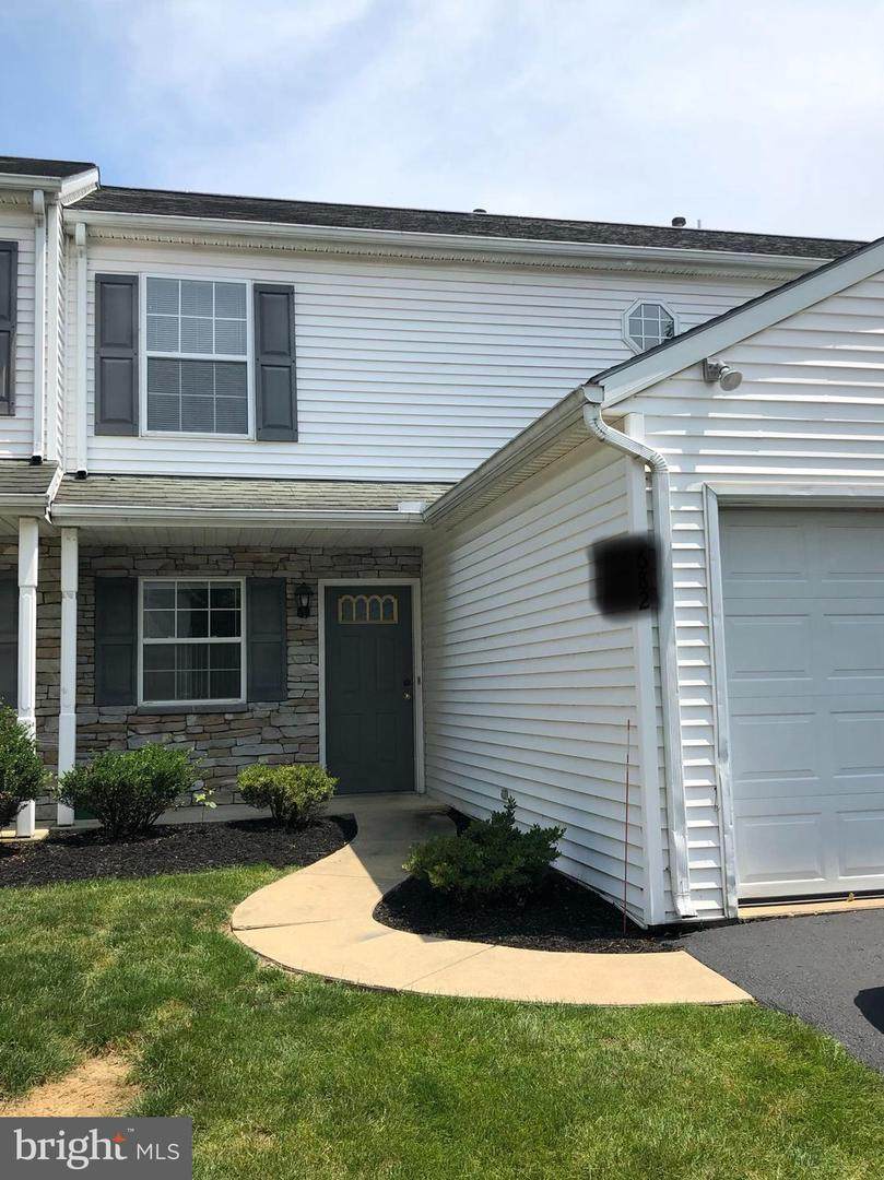 644 Front Street - Photo 1