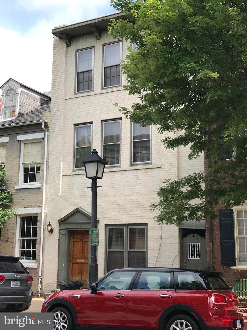 307 Prince Street - Photo 1