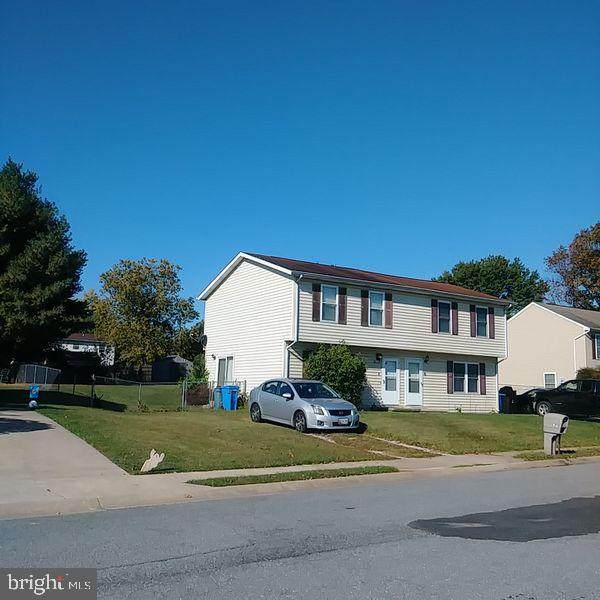 8 Courier Drive - Photo 1
