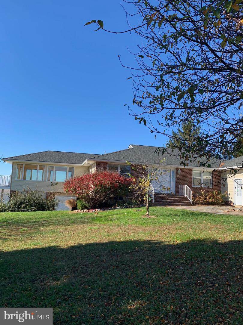 4782 Huntingfield Road - Photo 1