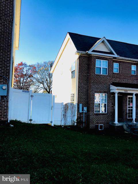 5011 Benning Road - Photo 1