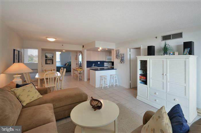 112 Harbour House Road - Photo 1