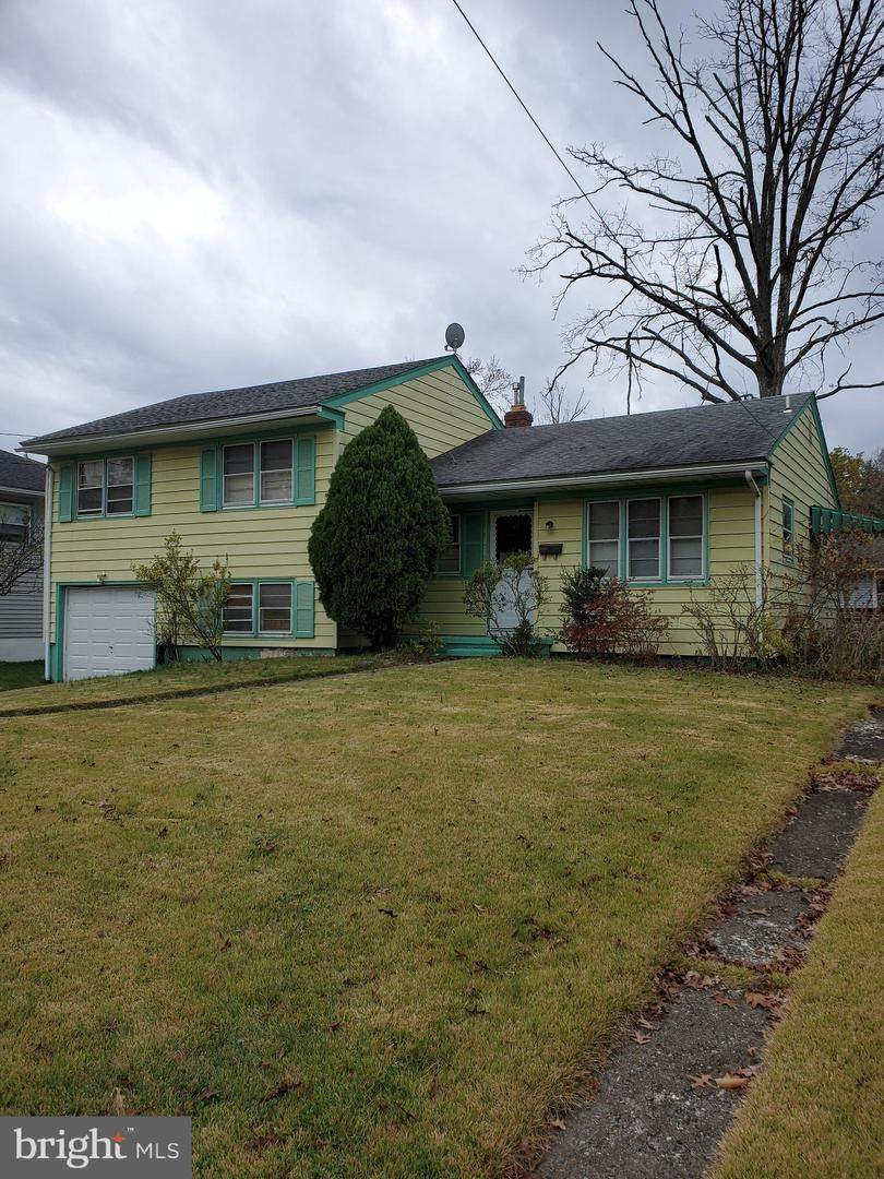108 Kenwood Drive - Photo 1