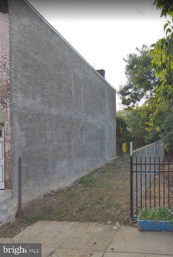 2040 Orianna Street - Photo 1