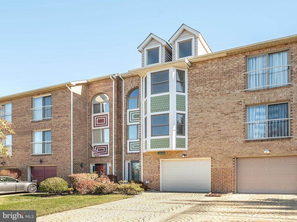 9128 Hardesty Drive - Photo 1