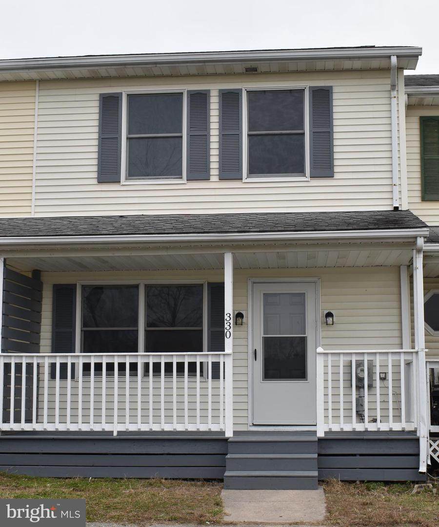 330 Bay Court - Photo 1