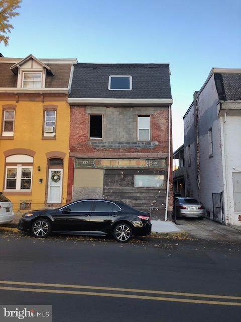 127 Front Street - Photo 1