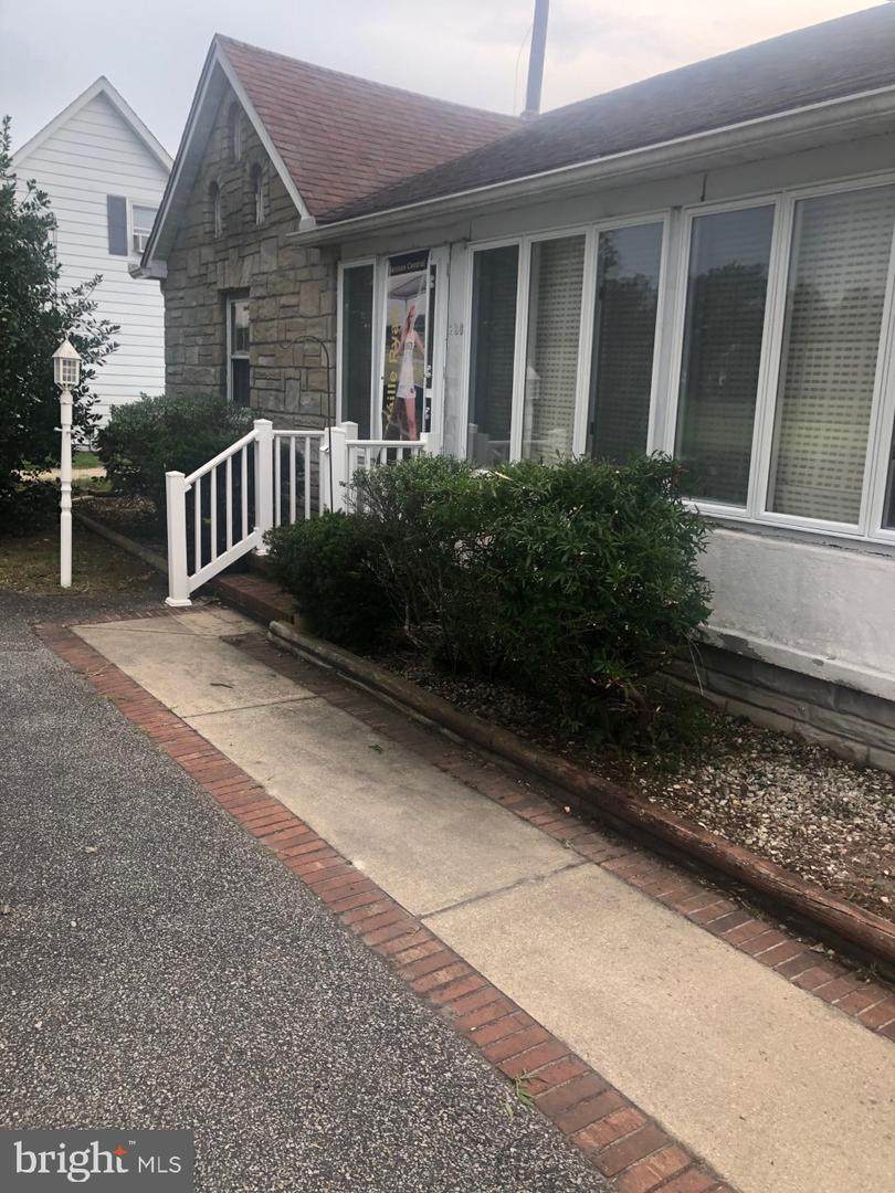 428 Wilson Highway - Photo 1