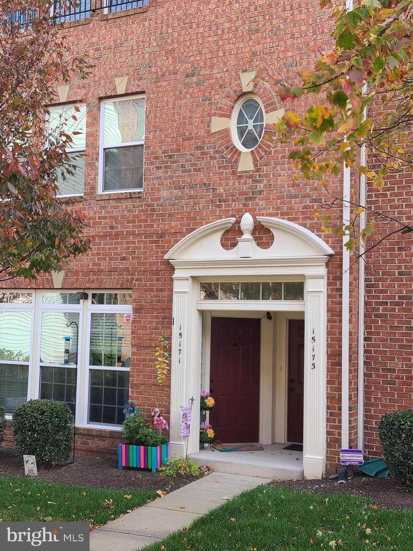 15171 Leicestershire Street - Photo 1
