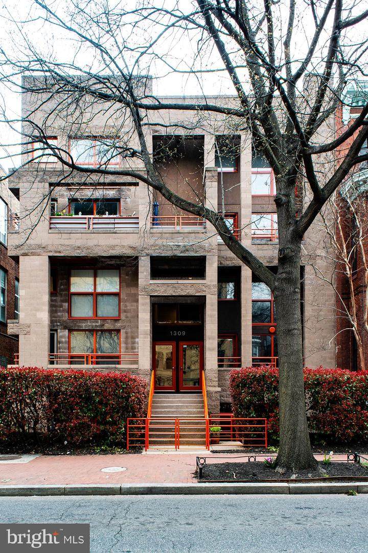 1309 P Street - Photo 1