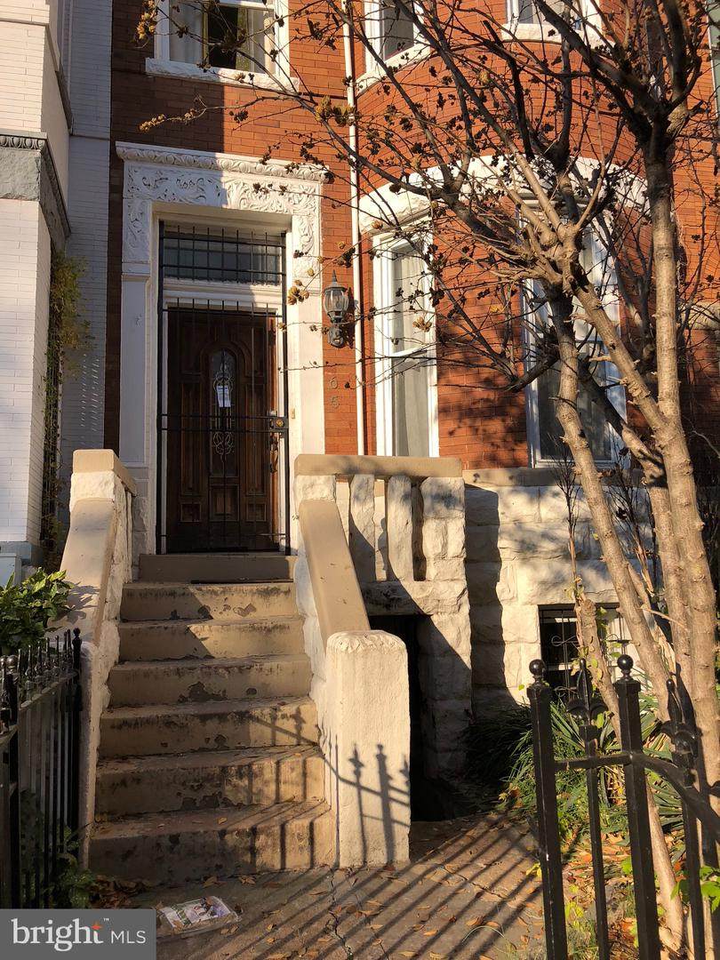 65 U Street - Photo 1