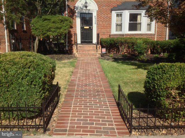 4509 Sargent Road - Photo 1