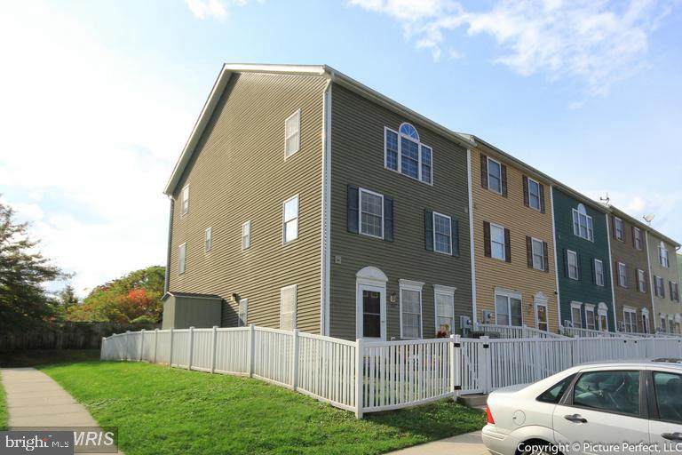 146 Altamont Avenue - Photo 1
