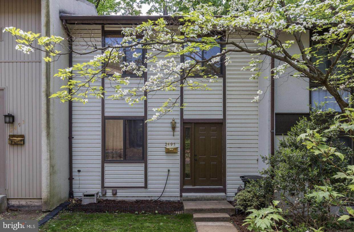2495 Pyrenees Court - Photo 1