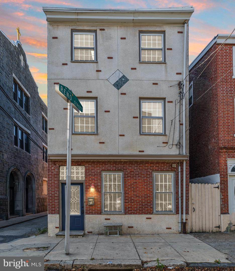 818 Orianna Street - Photo 1