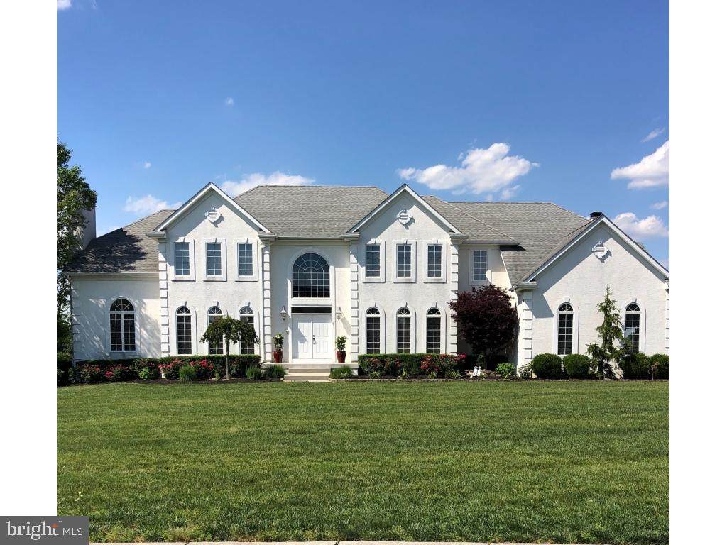 33 Hunters Creek Circle - Photo 1