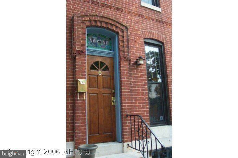 27 Ostend Street - Photo 1