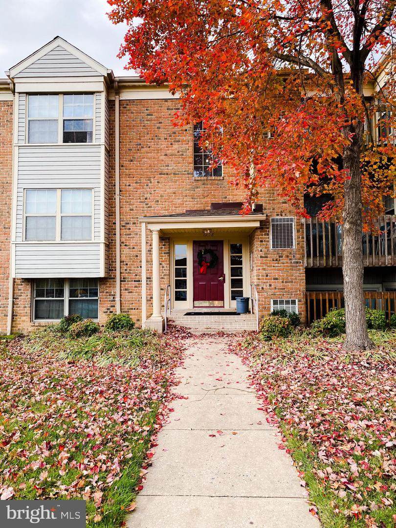1258 Sugarwood Circle - Photo 1