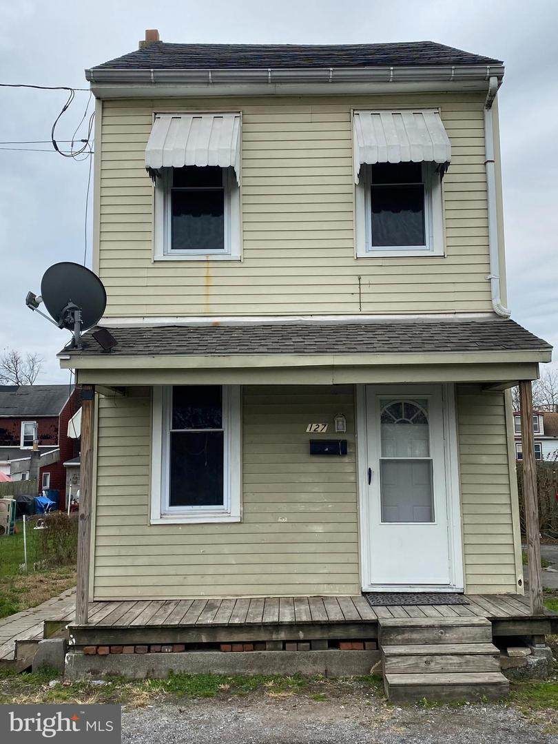 127 Monroe Street - Photo 1