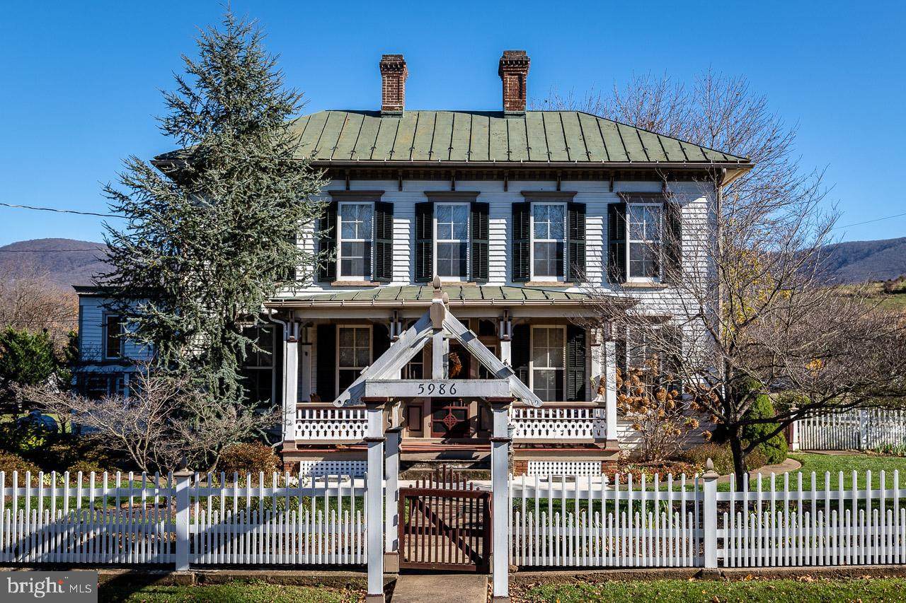 5986 Gooney Manor Loop - Photo 1