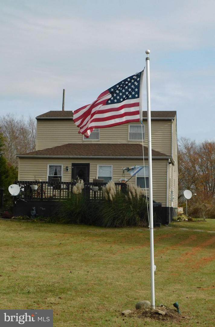 2357 Elliott Island Road - Photo 1