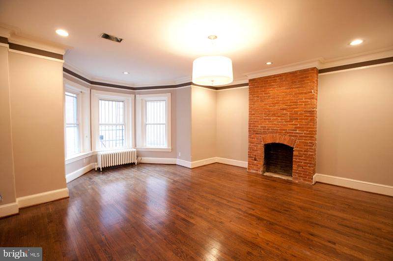 1712 N Street - Photo 1