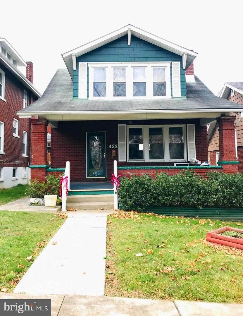 423 Louisiana Avenue - Photo 1