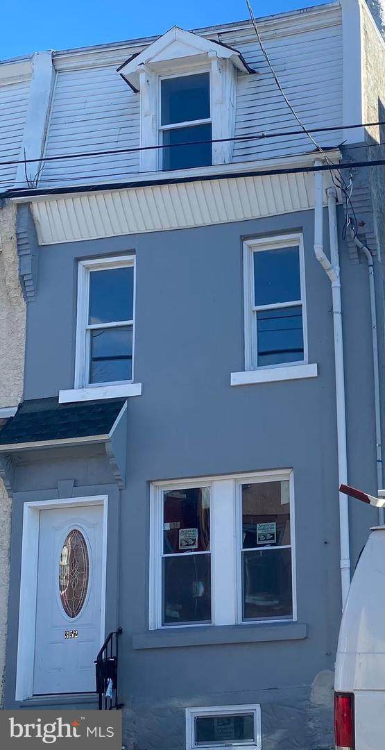 352 Penn Street - Photo 1