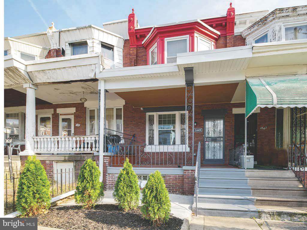 1649 62ND Street - Photo 1