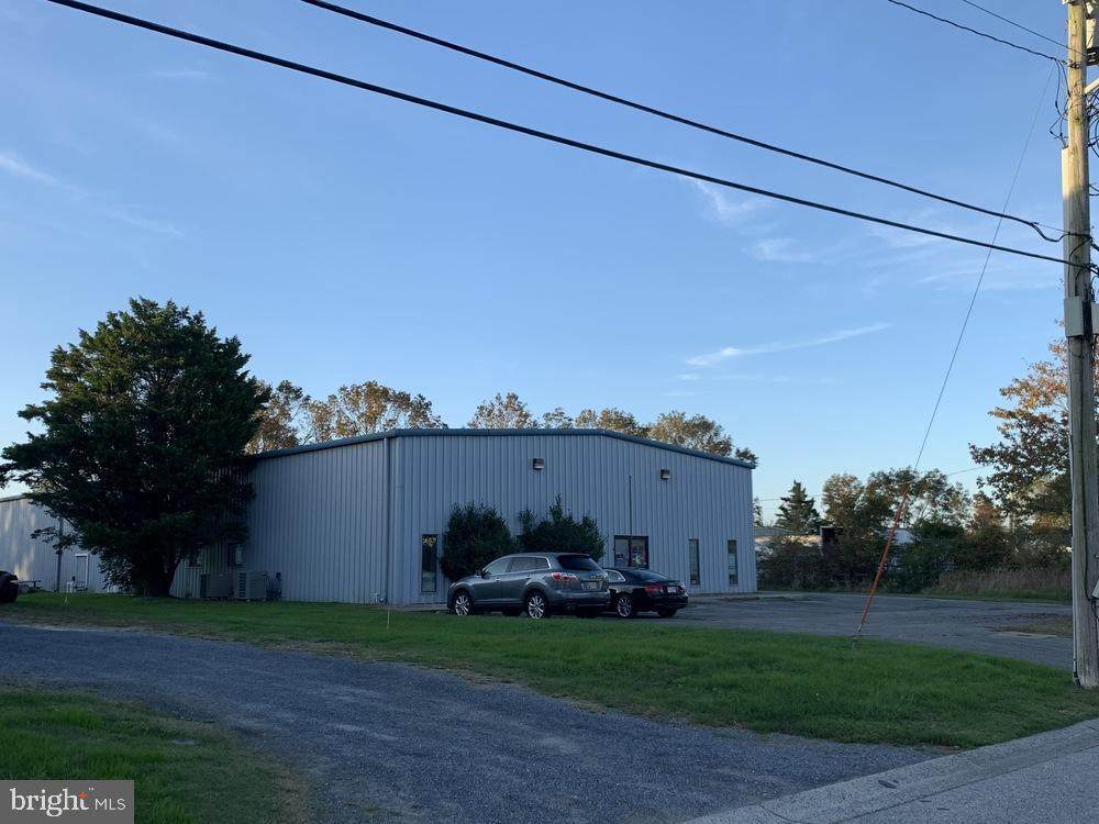 414 West Street - Photo 1