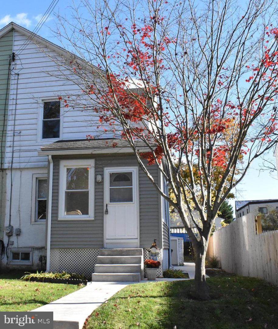 5 Garfield Avenue - Photo 1